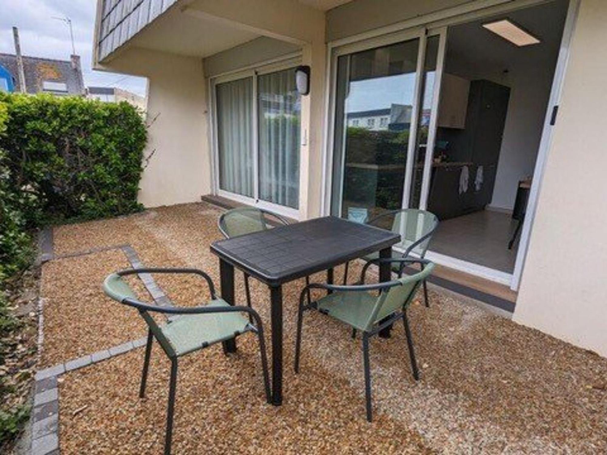 3 Pieces Renove, Proche Et Cote Sauvage Avec Jardin Et Parking - - Fr-1-478-252 Apartment *